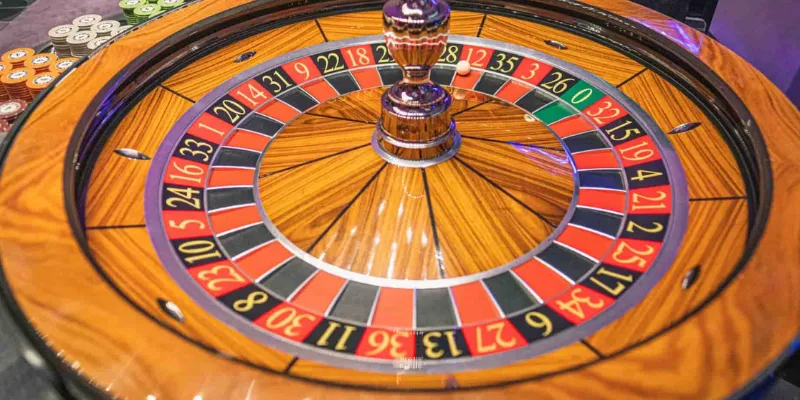 Luật và những tuyệt chiêu chơi Roulette đơn giản